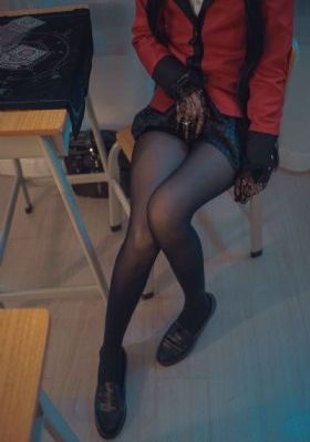 亚洲AV专区一专区二专区三_720高清完整版