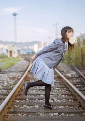 18禁国产黄黄_剧情片免费在线观看