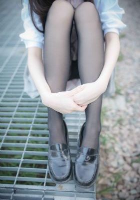 调教成肉奴的班主任_BD英语在线观看