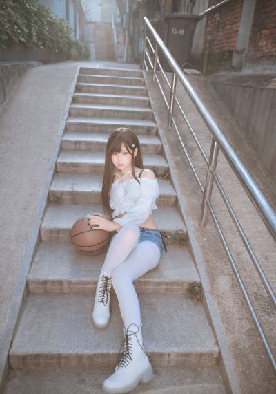 国产白嫩初高中害羞小美女_BD英语在线视频播放