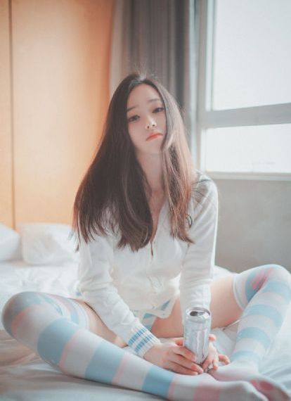 黑料社区福利片在线播放_剧情片超清免费观看