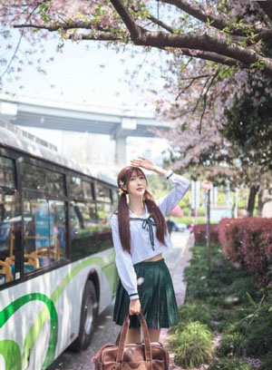 女人扒开腿免费视频_超清高清电影在线