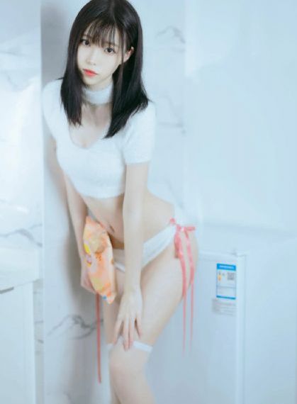 第一次玩老妇女的感受与体会_HD免费播放