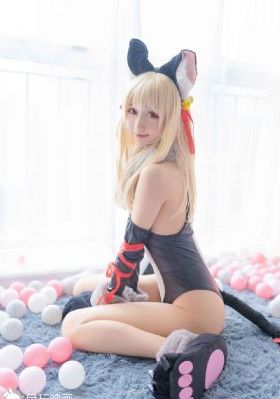 羞愧呻吟美妇岳肥臀_剧情片免费全集观看